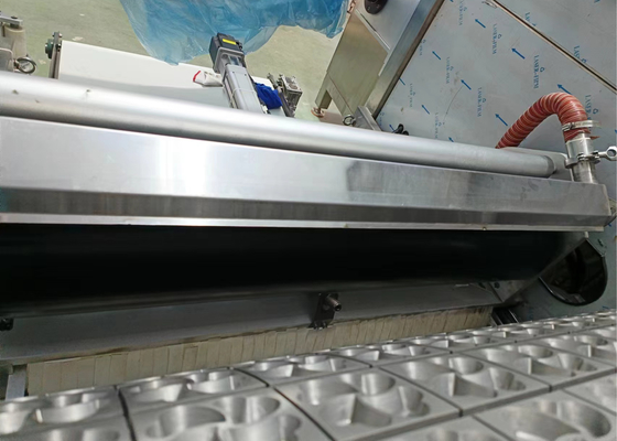 Macchina per la fabbricazione di capsule di detergenti per lavatorio di capacità 2800 kg