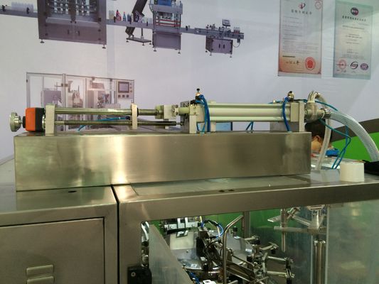 380V 50Hz Macchina di imballaggio a polvere completamente automatica Sus304